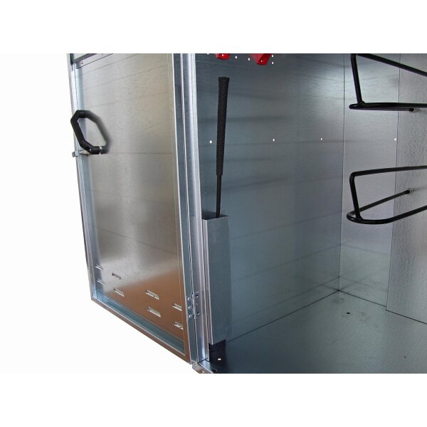 Gertenhalter für Sattelschrank